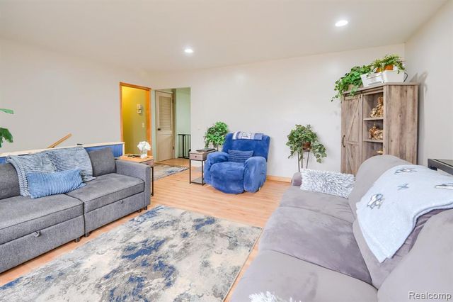 8250 Rockwood Avenue, Mount Morris, MI 48458