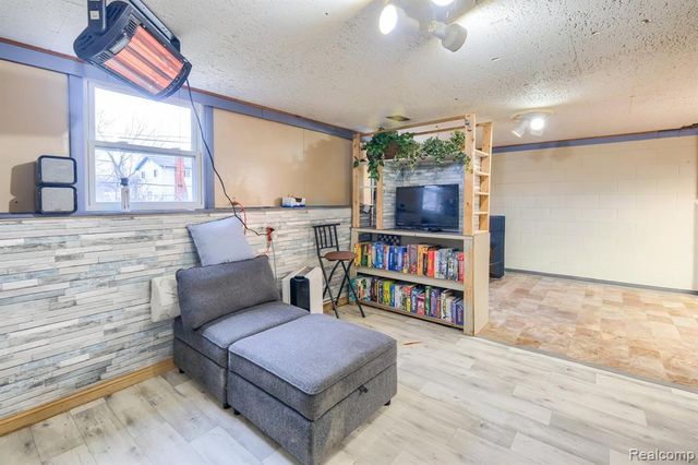 8250 Rockwood Avenue, Mount Morris, MI 48458