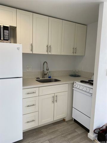 2888 Ala Ilima Street 901, Honolulu, HI 96818