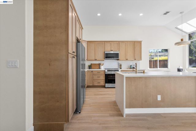 535 Zenith Ridge Rd, Danville, CA 94506