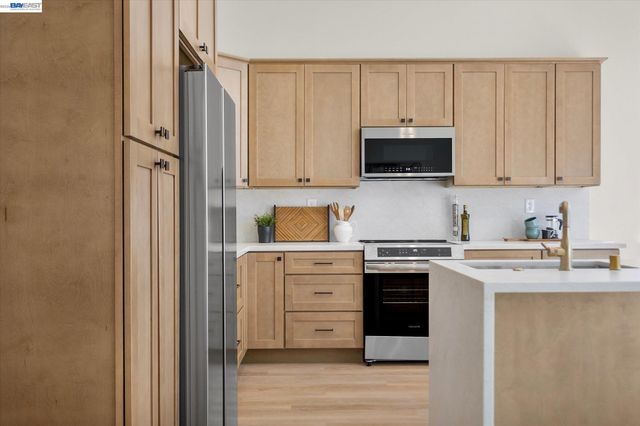 535 Zenith Ridge Rd, Danville, CA 94506