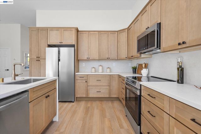 535 Zenith Ridge Rd, Danville, CA 94506