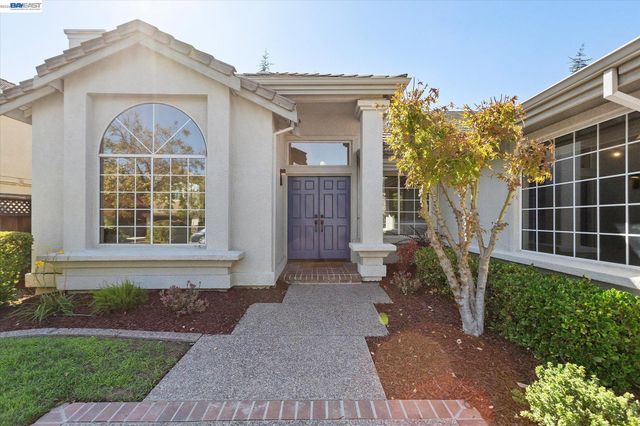 535 Zenith Ridge Rd, Danville, CA 94506