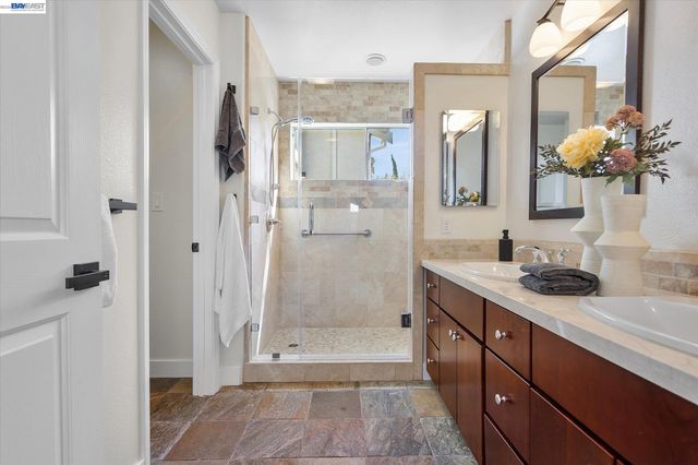 535 Zenith Ridge Rd, Danville, CA 94506