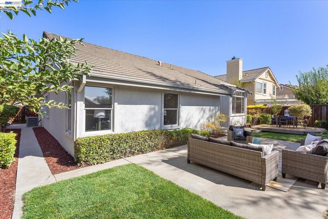535 Zenith Ridge Rd, Danville, CA 94506