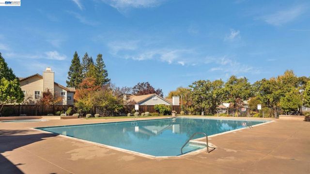 535 Zenith Ridge Rd, Danville, CA 94506