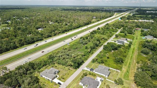 Snug ST, North Port, FL 34286
