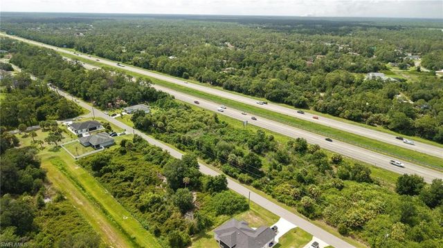 Snug ST, North Port, FL 34286