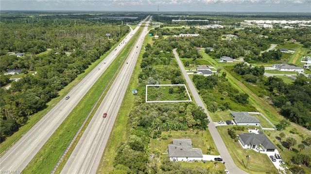 Snug ST, North Port, FL 34286