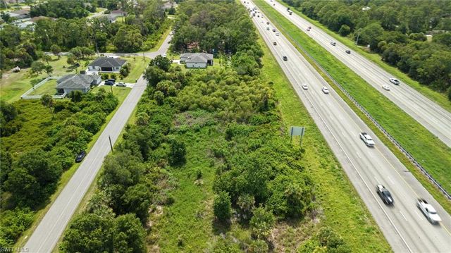 Snug ST, North Port, FL 34286