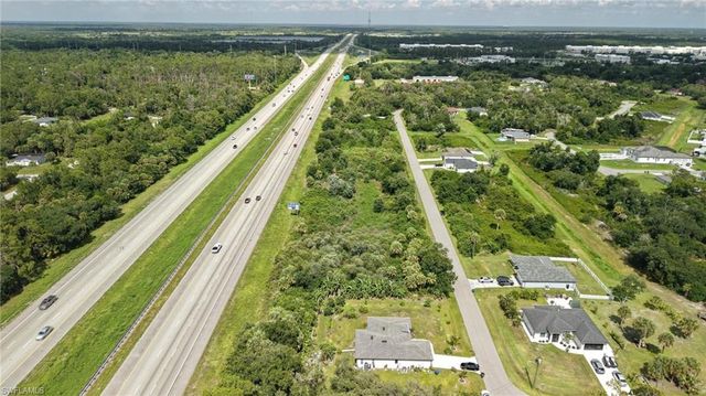 Snug ST, North Port, FL 34286
