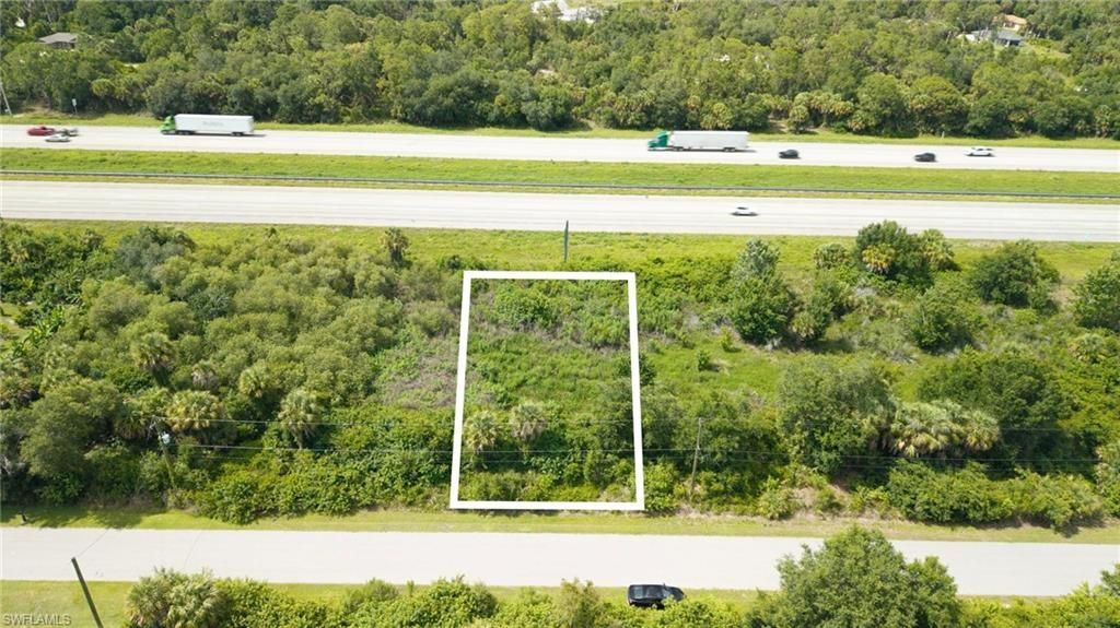 Snug ST, North Port, FL 34286