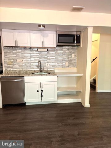 10050 WOOD SORRELS LN, Burke, VA 22015