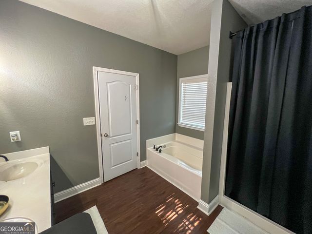 302 Appling Way, Byron, GA 31008