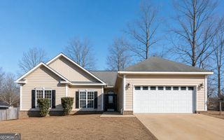 302 Appling Way, Byron, GA 31008