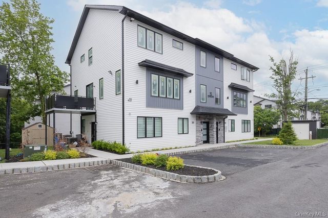 15 Old Nyack Turnpike 201, Monsey, NY 10952