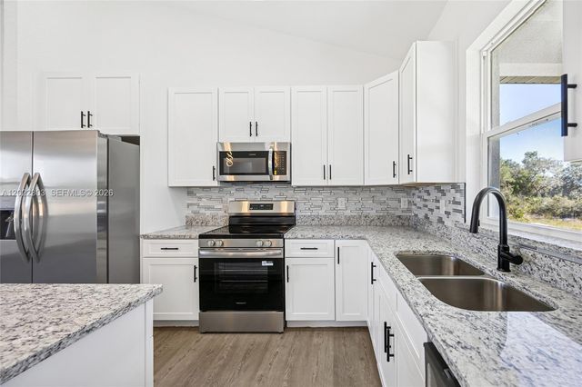7433 Domenico Street, Sebring, FL 33872