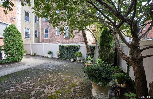 84-34 120 Street, Kew Gardens, NY 11415