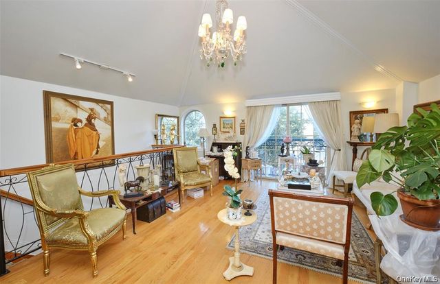 84-34 120 Street, Kew Gardens, NY 11415
