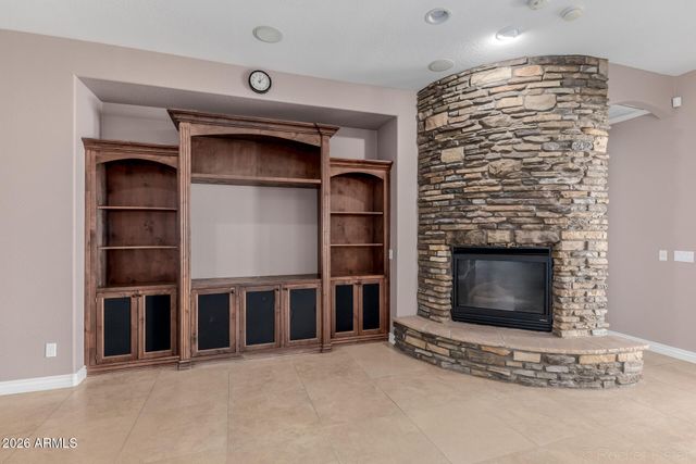 2324 W BLAYLOCK Drive, Phoenix, AZ 85085