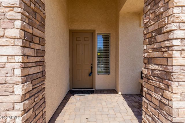 2324 W BLAYLOCK Drive, Phoenix, AZ 85085