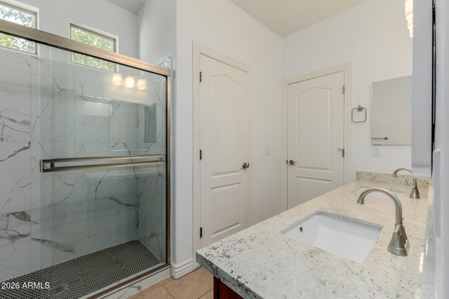 2324 W BLAYLOCK Drive, Phoenix, AZ 85085