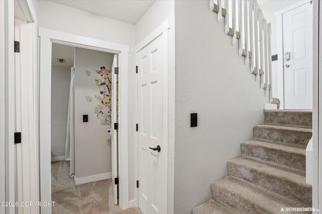 2361 Yorktown Circle, Anchorage, AK 99507