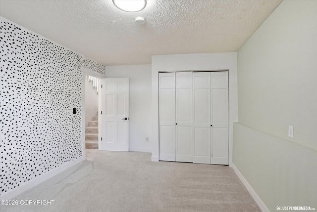 2361 Yorktown Circle, Anchorage, AK 99507