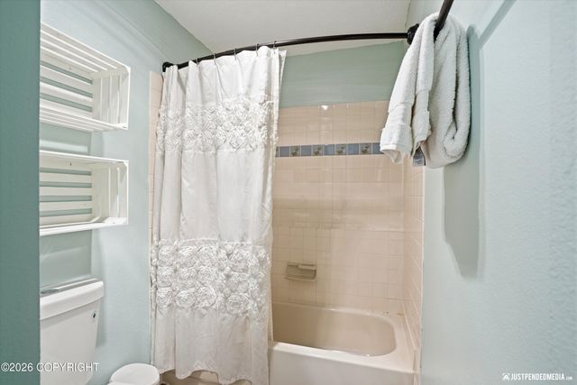 2361 Yorktown Circle, Anchorage, AK 99507