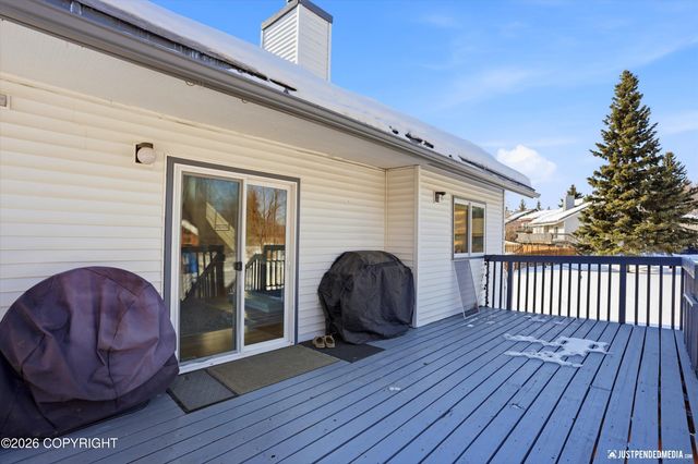 2361 Yorktown Circle, Anchorage, AK 99507