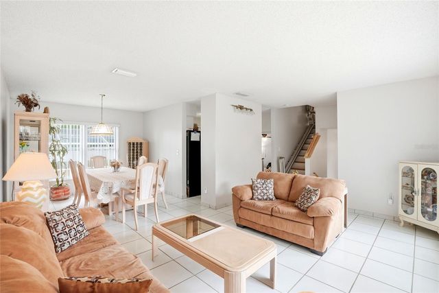 8206 VASSAR CIRCLE, Tampa, FL 33634