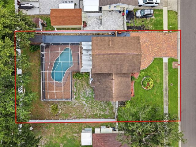 8206 VASSAR CIRCLE, Tampa, FL 33634