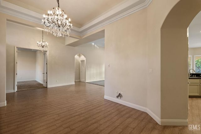 10507 Ashbourne Drive, Bakersfield, CA 93312