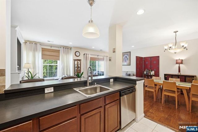212 Riverwalk Way L127, Clifton, NJ 07014