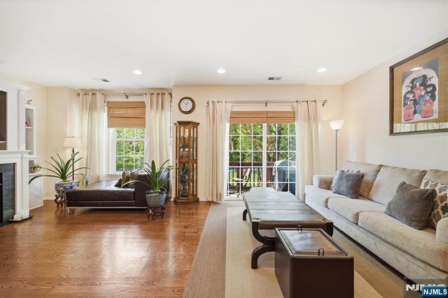212 Riverwalk Way L127, Clifton, NJ 07014