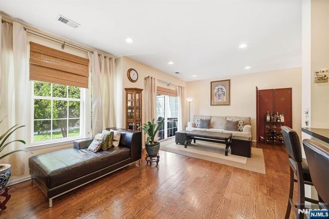 212 Riverwalk Way L127, Clifton, NJ 07014
