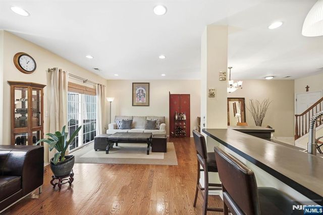 212 Riverwalk Way L127, Clifton, NJ 07014