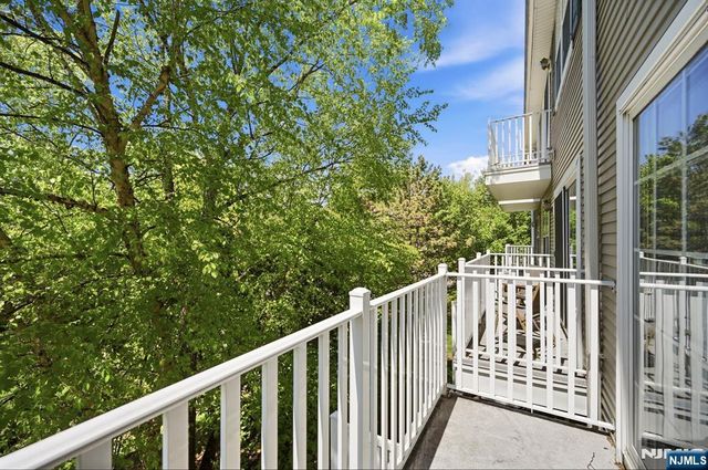 212 Riverwalk Way L127, Clifton, NJ 07014