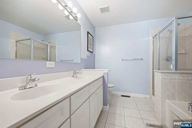 212 Riverwalk Way L127, Clifton, NJ 07014