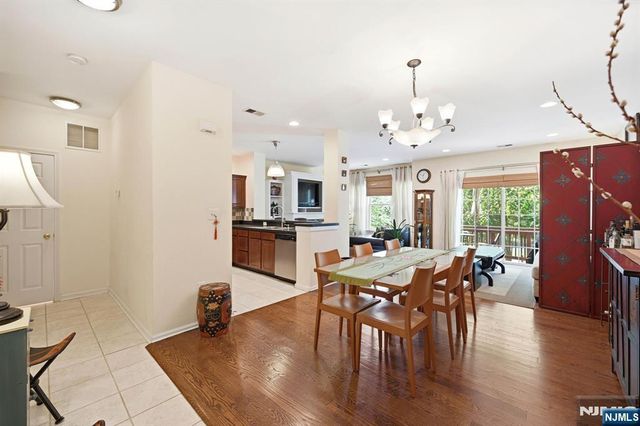 212 Riverwalk Way L127, Clifton, NJ 07014