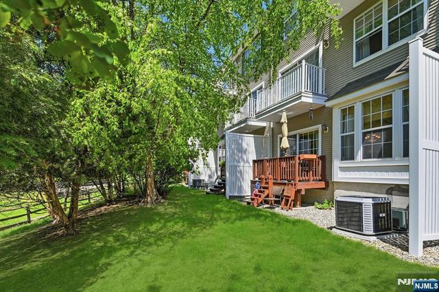 212 Riverwalk Way L127, Clifton, NJ 07014