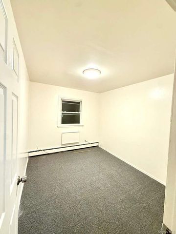 14717 N Conduit Avenue, Jamaica, NY 11436