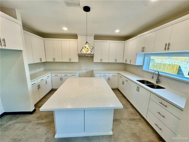 2705 Stablewood, Mission, TX 78572