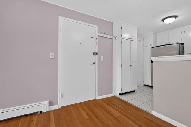 2192 Mass Ave 2-2, Cambridge, MA 02140