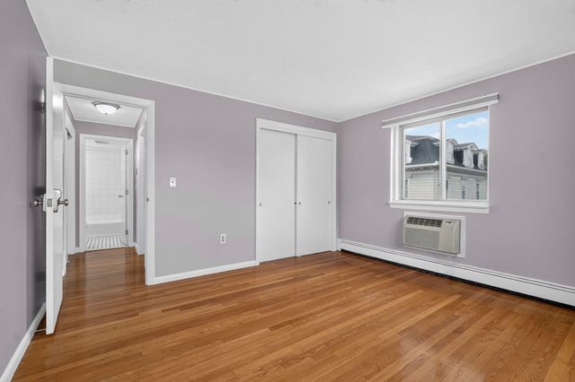 2192 Mass Ave 2-2, Cambridge, MA 02140