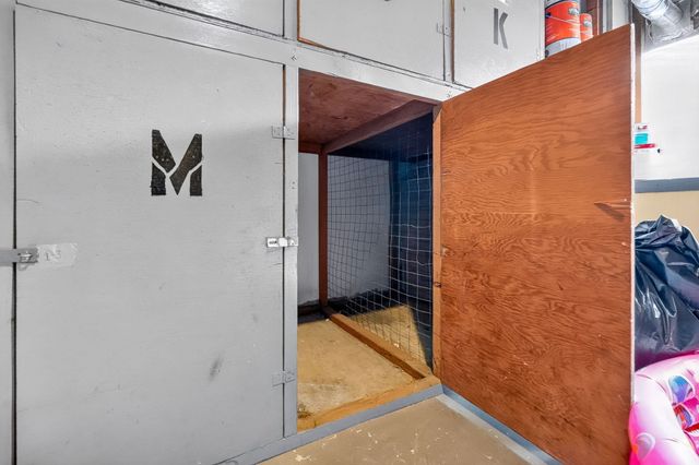 2192 Mass Ave 2-2, Cambridge, MA 02140
