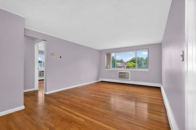 2192 Mass Ave 2-2, Cambridge, MA 02140
