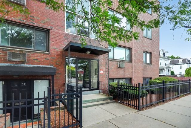 2192 Mass Ave 2-2, Cambridge, MA 02140