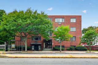 2192 Mass Ave 2-2, Cambridge, MA 02140