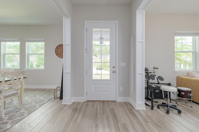 818 OUTLOOK Drive, Ponte Vedra, FL 32081